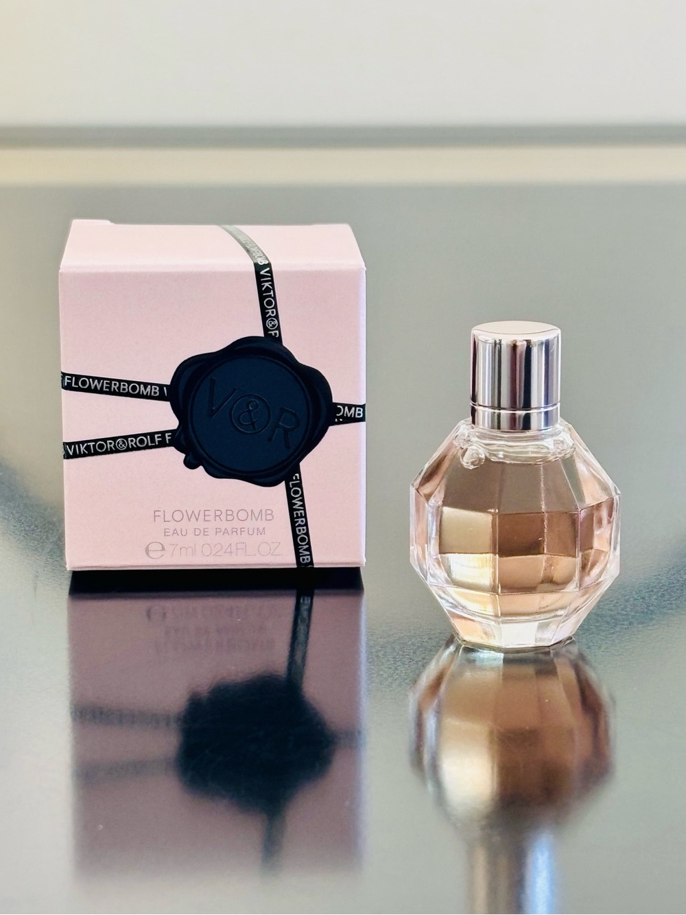 Miniature Viktor&Rolf Flowerbomb EDP 7 mL